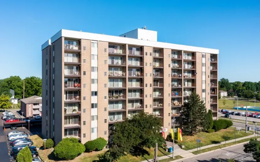 Ferris Park Towers
